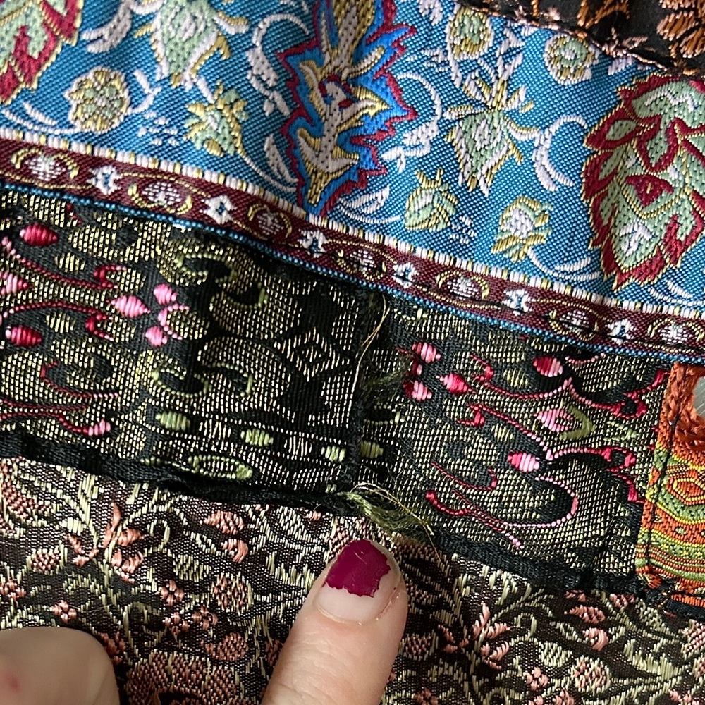 VINTAGE Y2K Boho Brocade Patchwork Silk Tapestry Jacket Whimsigoth Art Wear Sz L - Picture 13 of 15